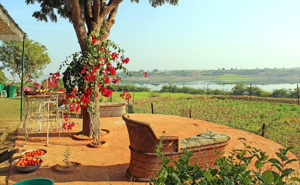 Bhadrawati - A Riverside Safari Lodge Ranthambore 外观 照片